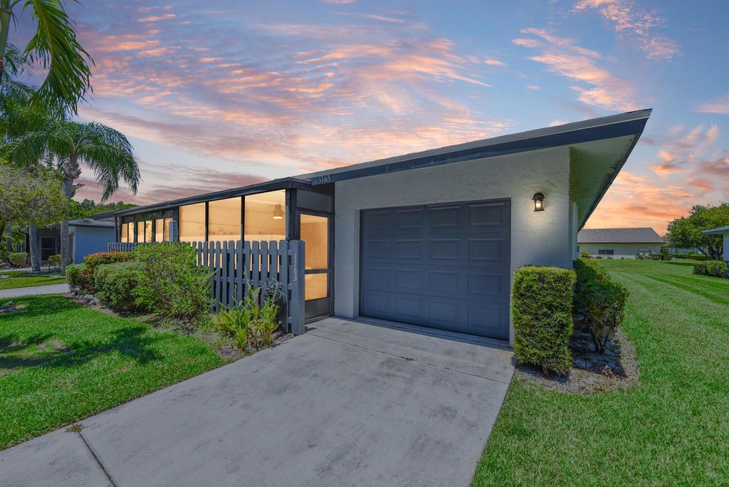 1763 S Dovetail Drive, Fort Pierce, FL 34982