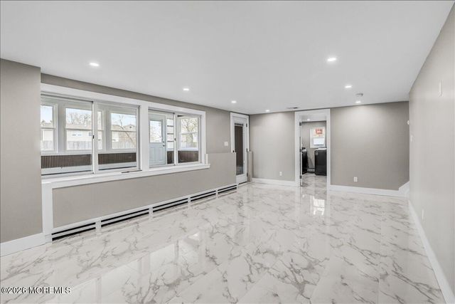 3 Roberta Drive, Middletown, NJ 07748