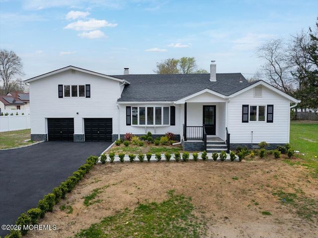 3 Roberta Drive, Middletown, NJ 07748