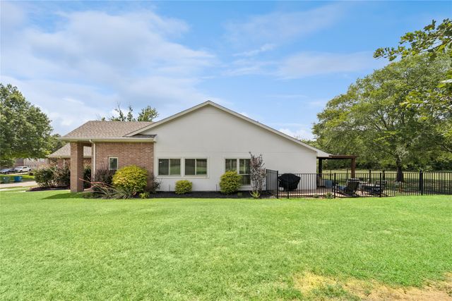 1701 Prescott Drive, Flower Mound, TX 75028