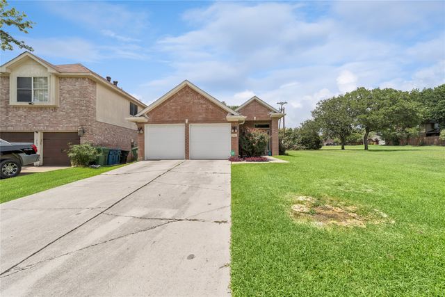 1701 Prescott Drive, Flower Mound, TX 75028