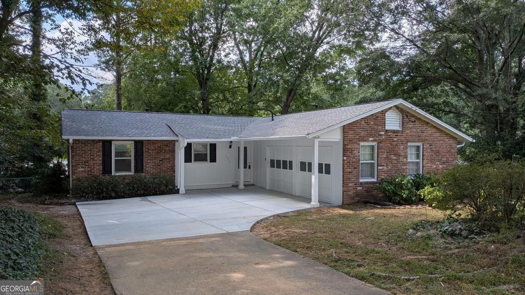 1222 Laurel Hill Drive, Decatur, GA 30033