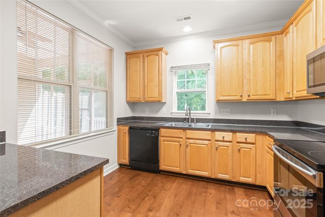 16911 Commons Creek Drive, Charlotte, NC 28277