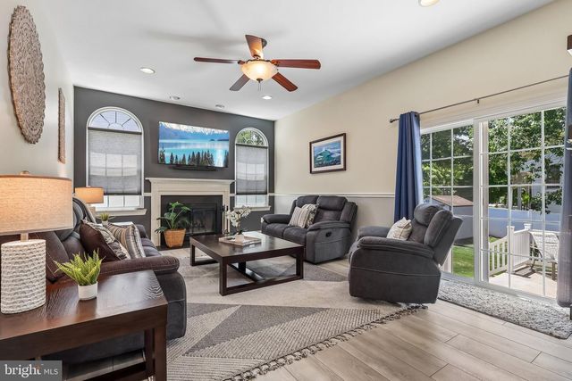 3 MORGAN HILL CT, Blackwood, NJ 08012