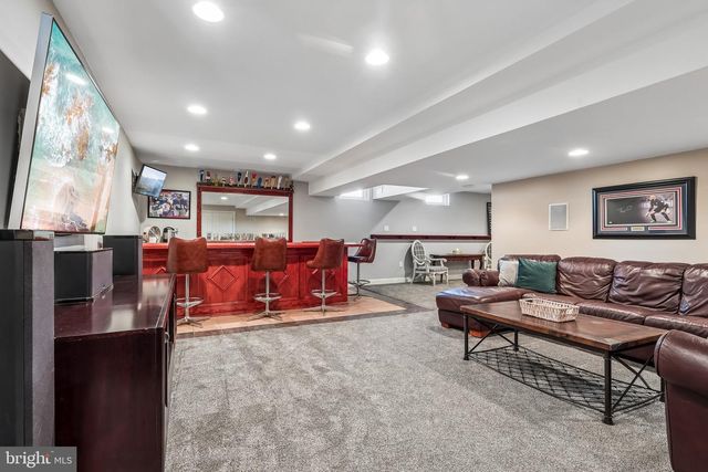 3 MORGAN HILL CT, Blackwood, NJ 08012