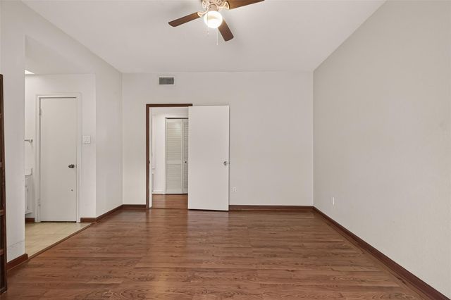 11711 Memorial Drive 239, Houston, TX 77024