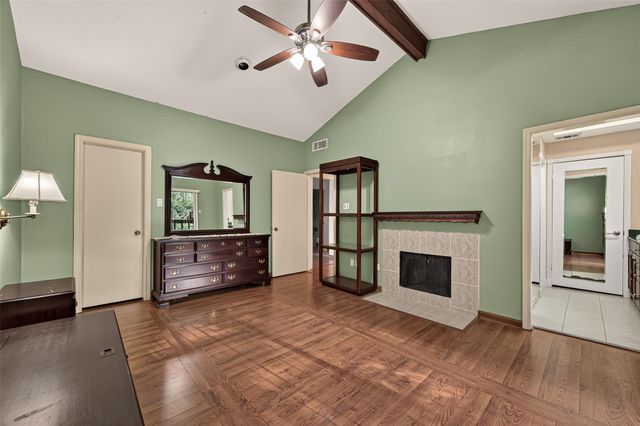 11711 Memorial Drive 239, Houston, TX 77024