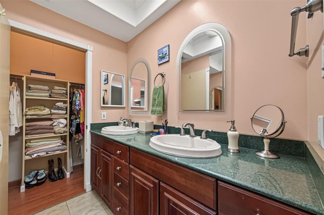 11711 Memorial Drive 239, Houston, TX 77024