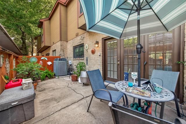11711 Memorial Drive 239, Houston, TX 77024