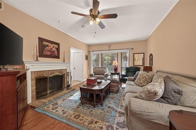 11711 Memorial Drive 239, Houston, TX 77024