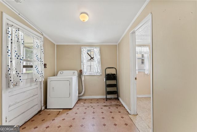 76 Park Street, Commerce, GA 30529
