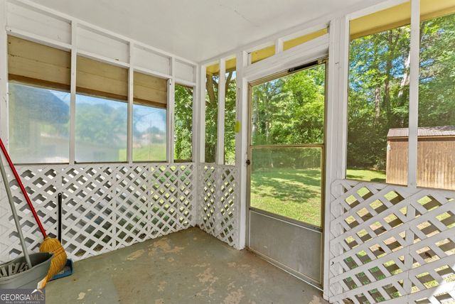 76 Park Street, Commerce, GA 30529