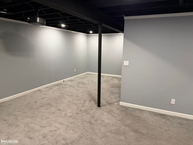 46930 Country Lane, Macomb, MI 48044