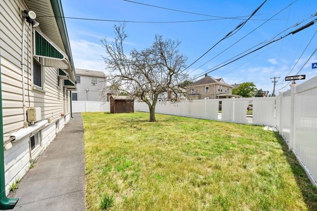 132 West Street, Malden, MA 02148