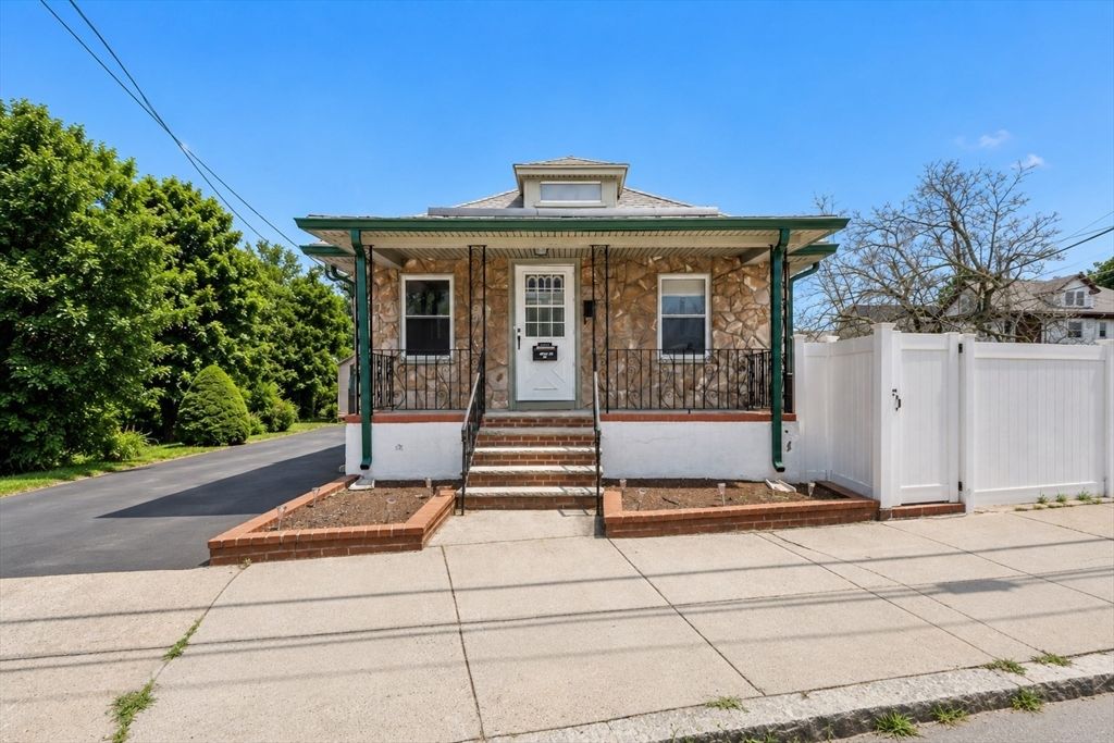 132 West Street, Malden, MA 02148