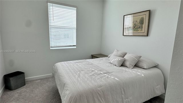 401 SE Crossoak Ln 401, Port St. Lucie, FL 34984