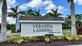 401 SE Crossoak Ln 401, Port St. Lucie, FL 34984