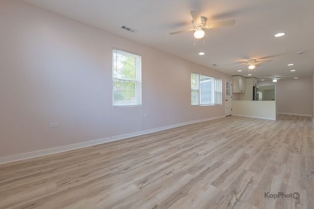 2029 S Canalport Avenue 2, Chicago, IL 60616