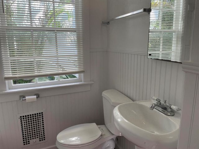 150 Australian Avenue Cottage, Palm Beach, FL 33480