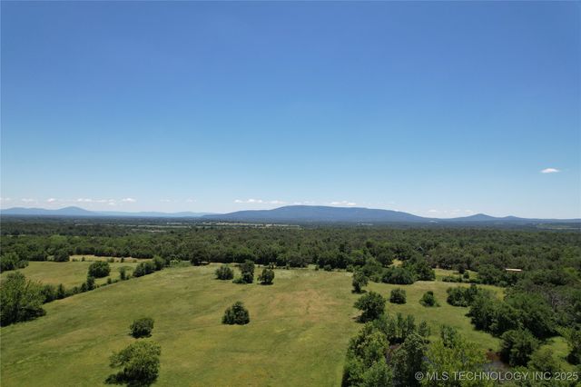 22191 Carters Lake Road, Panama, OK 74951