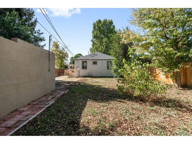 1232 Upham St, Lakewood, CO 80214