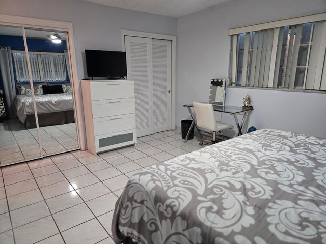 300 NE 12th Avenue 708, Hallandale Beach, FL 33009