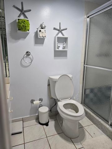 300 NE 12th Avenue 708, Hallandale Beach, FL 33009