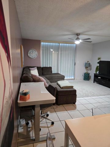 300 NE 12th Avenue 708, Hallandale Beach, FL 33009