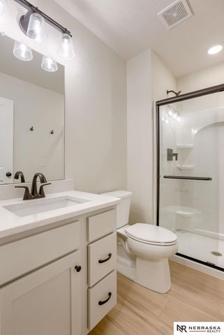 16105 Isabella Street, Bennington, NE 68007