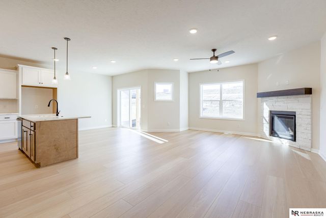 16105 Isabella Street, Bennington, NE 68007