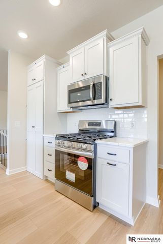16105 Isabella Street, Bennington, NE 68007