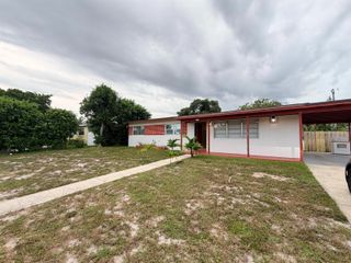 121 N 12TH Street, Lantana, FL 33462