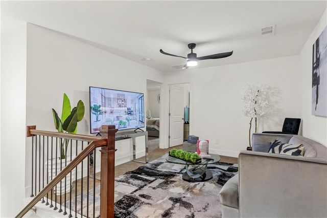 7653 Castle Avenue, Fairburn, GA 30213