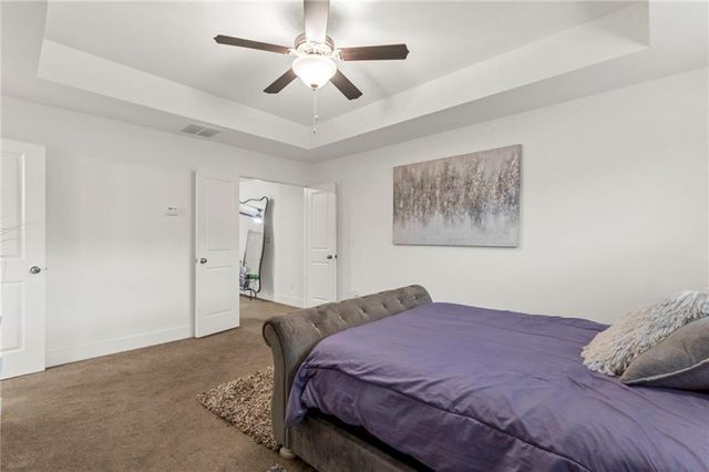 7653 Castle Avenue, Fairburn, GA 30213