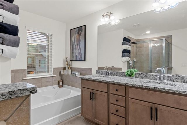 7653 Castle Avenue, Fairburn, GA 30213