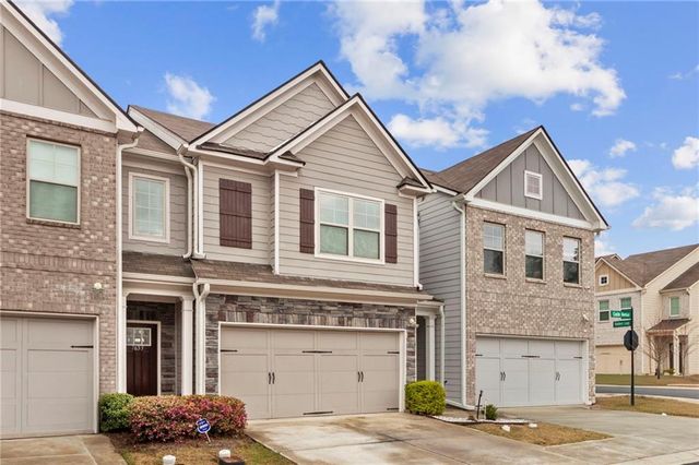 7653 Castle Avenue, Fairburn, GA 30213