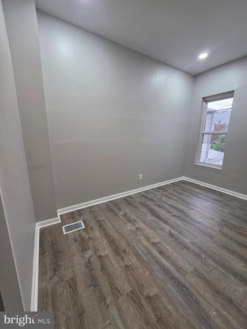 141 PEACH ST, Reading, PA 19602