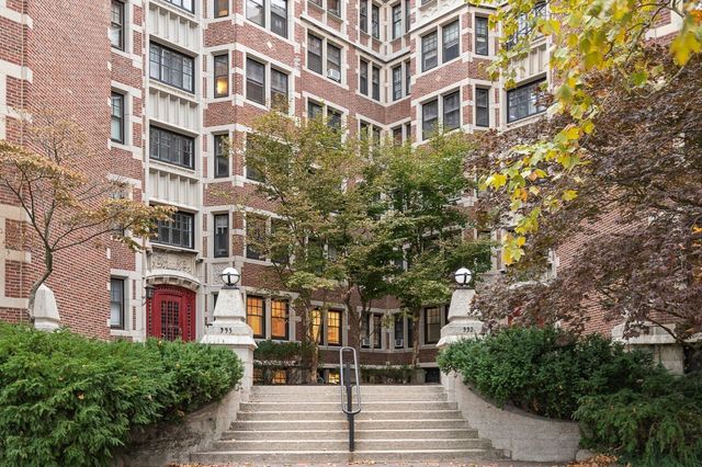 993 Memorial Drive 603, Cambridge, MA 02138