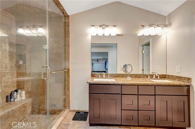 2916 Charlemagne Avenue, Long Beach, CA 90815