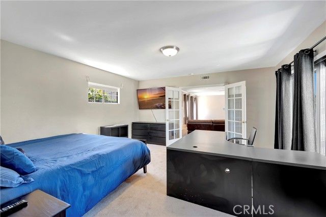 2916 Charlemagne Avenue, Long Beach, CA 90815