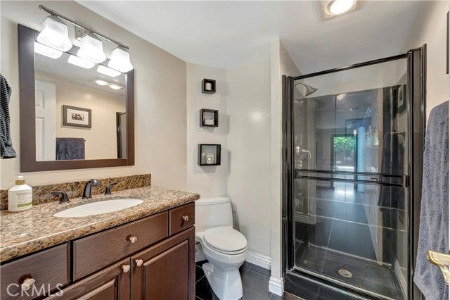 2916 Charlemagne Avenue, Long Beach, CA 90815
