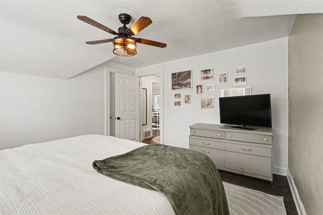 2720 W Main Street, Kalamazoo, MI 49006