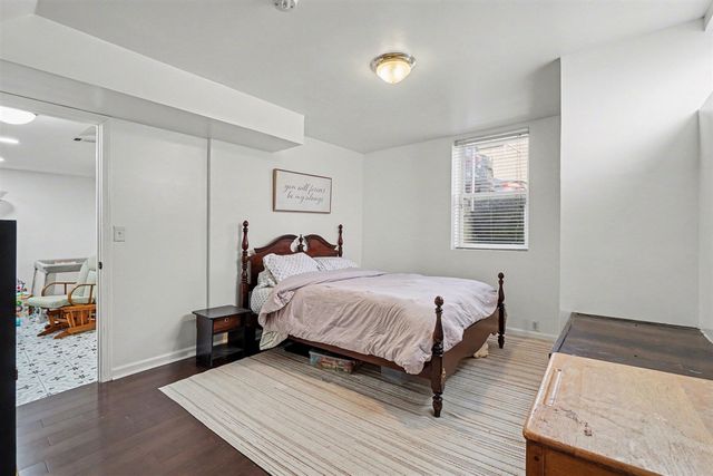 2720 W Main Street, Kalamazoo, MI 49006