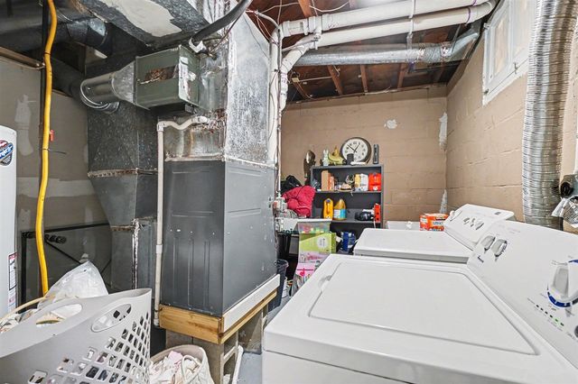 2720 W Main Street, Kalamazoo, MI 49006