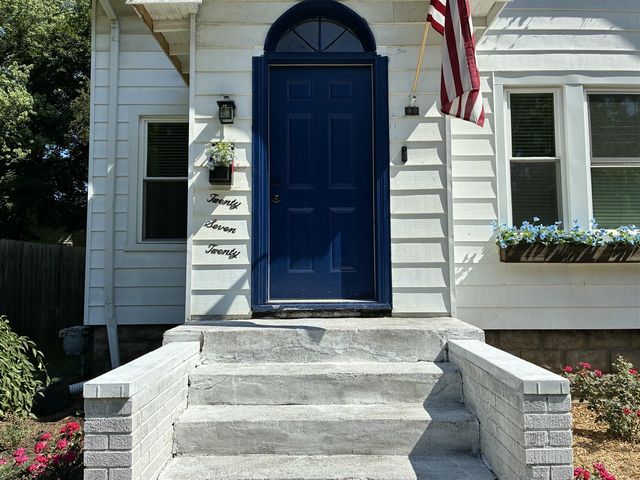 2720 W Main Street, Kalamazoo, MI 49006