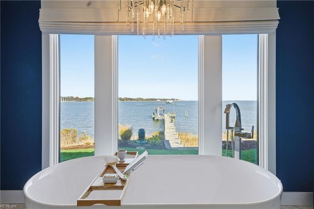 109 Riverside DR, Suffolk, VA 23435