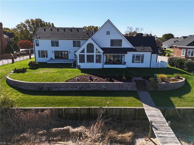 109 Riverside DR, Suffolk, VA 23435