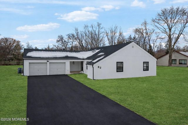 82 Oriskany Drive, Freehold, NJ 07728