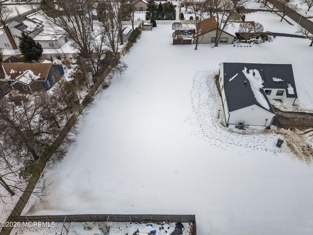 82 Oriskany Drive, Freehold, NJ 07728