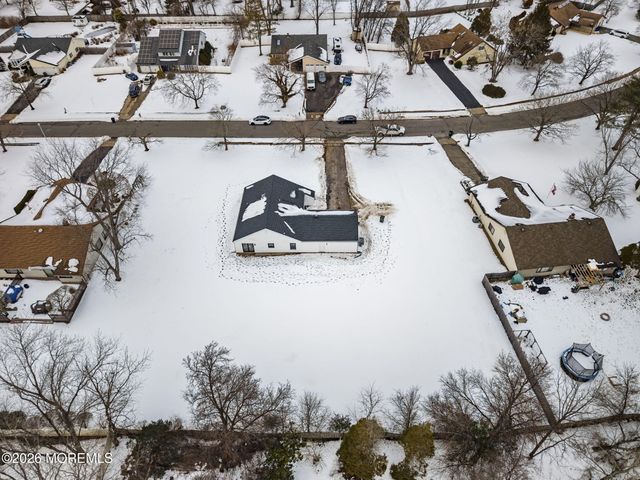 82 Oriskany Drive, Freehold, NJ 07728